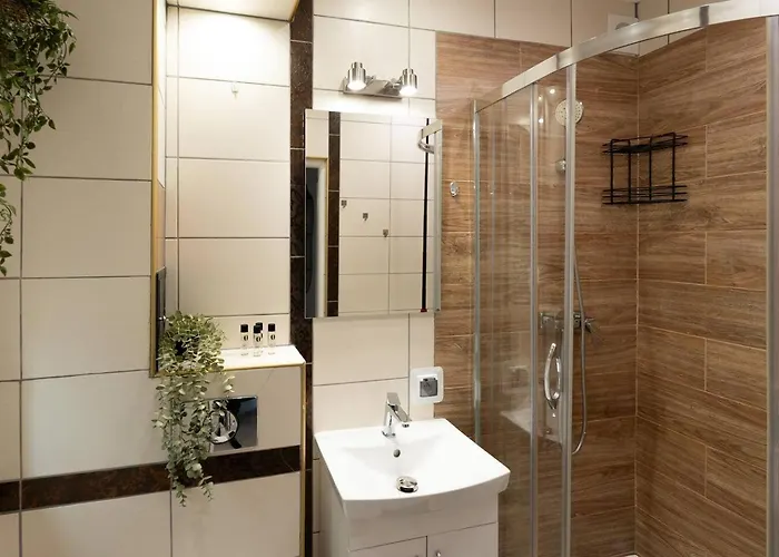 Comfort & Aleja Solidarnosci Warszawa