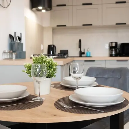 Comfort & Aleja Solidarnosci Apartment Warsaw