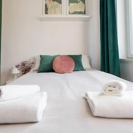 Apartment Comfort & Aleja Solidarnosci Warsaw