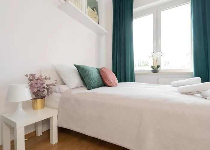 Apartment Comfort & Aleja Solidarnosci *