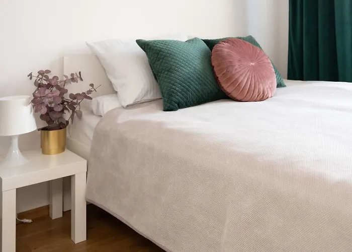 Comfort & Aleja Solidarnosci *